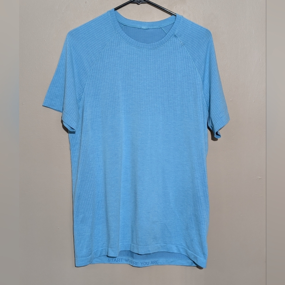 lululemon athletica Blue Short Sleeve Tee